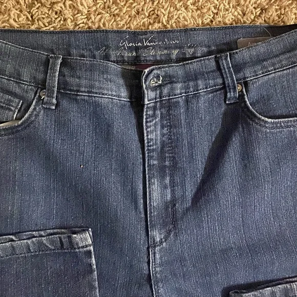 Gloria Vanderbilt Classic Blue Women's Jeans - Picture 2 of 10